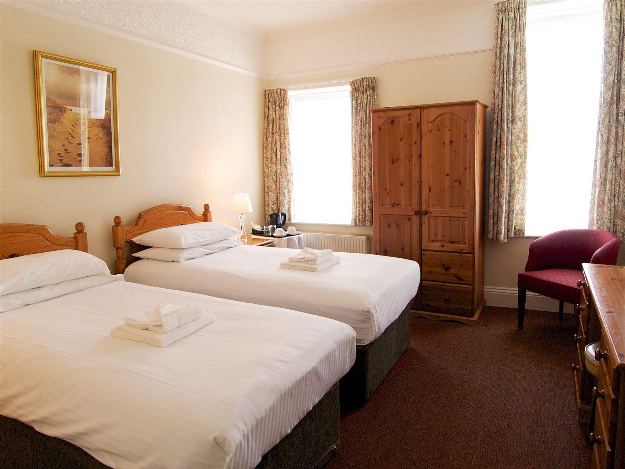 Atlantic House Hotel Bude Exterior photo