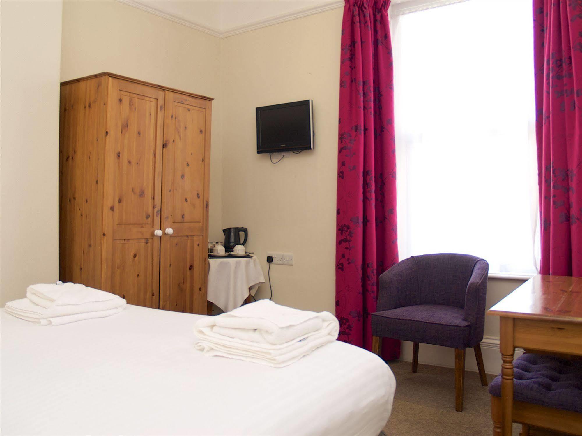 Atlantic House Hotel Bude Exterior photo